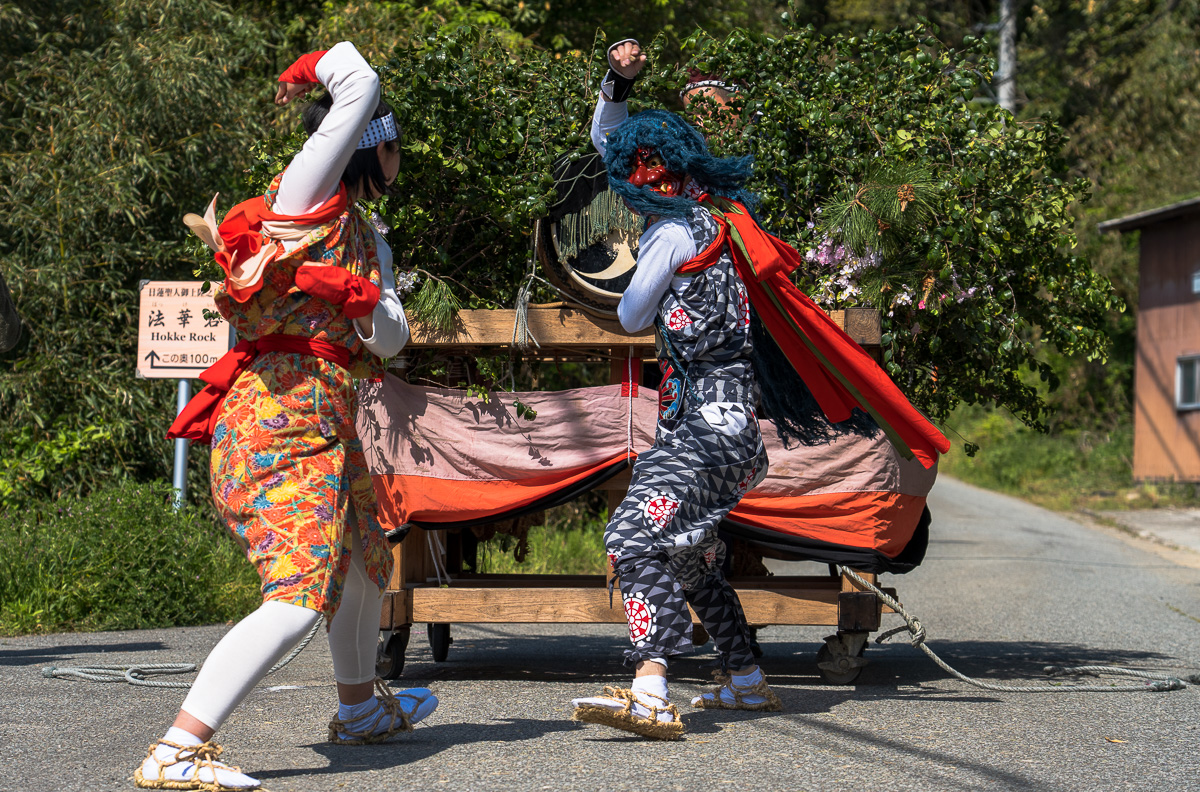 松前まつりの鬼太鼓 | 佐渡芸能アーカイブ