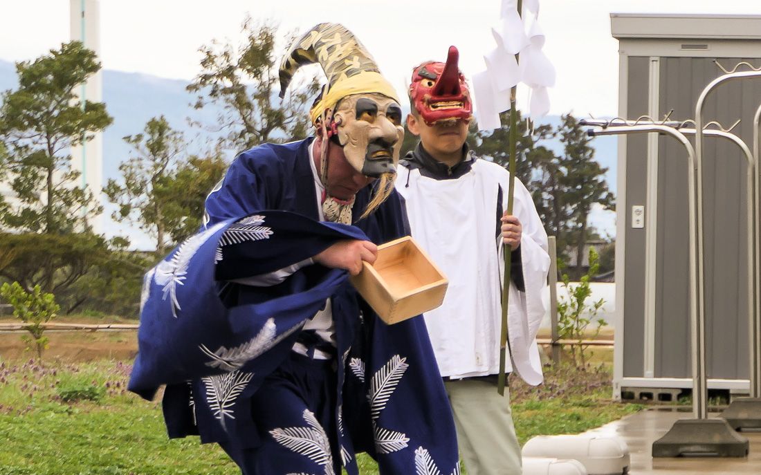 青野まつりの鬼太鼓 | 佐渡芸能アーカイブ