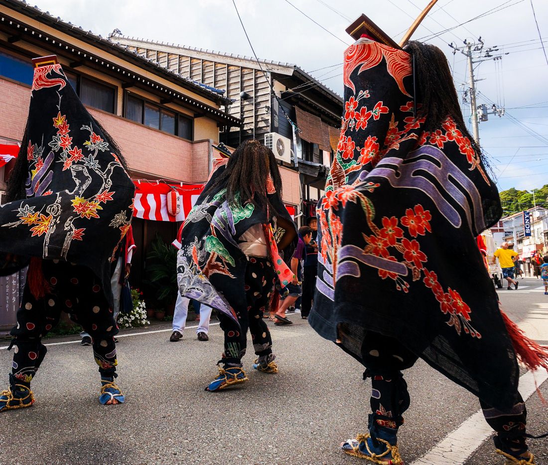 稲荷町の小獅子舞 | 佐渡芸能アーカイブ