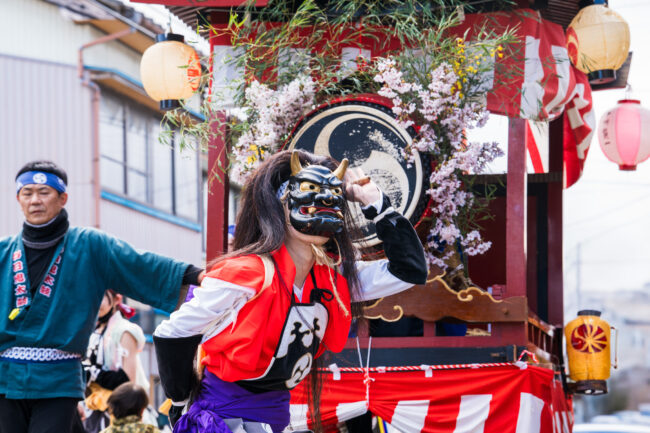 春日まつりの鬼太鼓