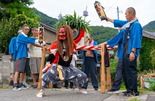 浦川まつりの鬼太鼓